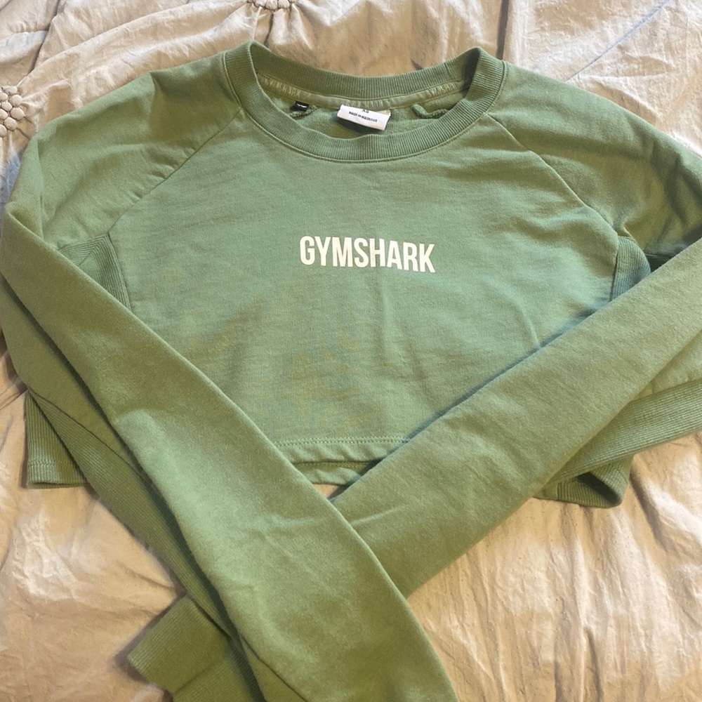 Gymshark - Size XS - Green, cropped long sleeve -great condition-no snags/stains
